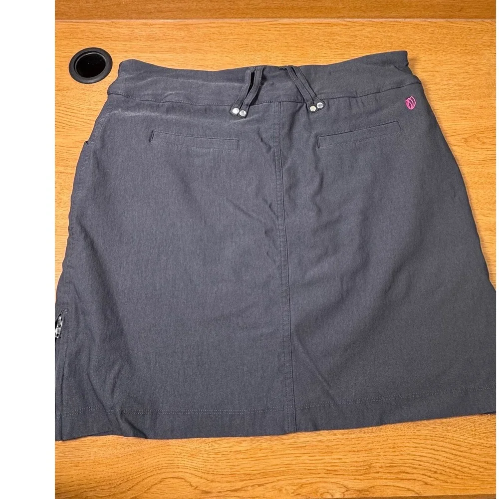 Women's Golf Skort Size 12‎ Gray Athletic Zipper Pockets GG Blue